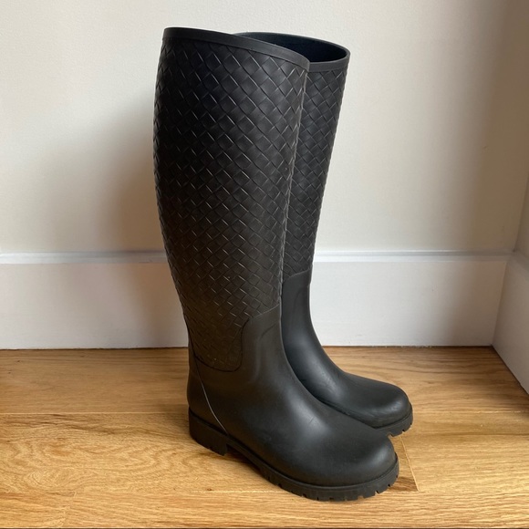 Bottega Veneta Shoes | Bottega Veneta Black Rubber Rain Boots | Color: Black | Size: 6 | Sprinkleslove's Closet